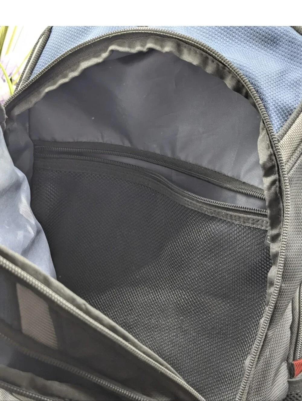 Wenger Ibex Black Gray 4 Pocket Hiking Backpack Padded Divider For 17